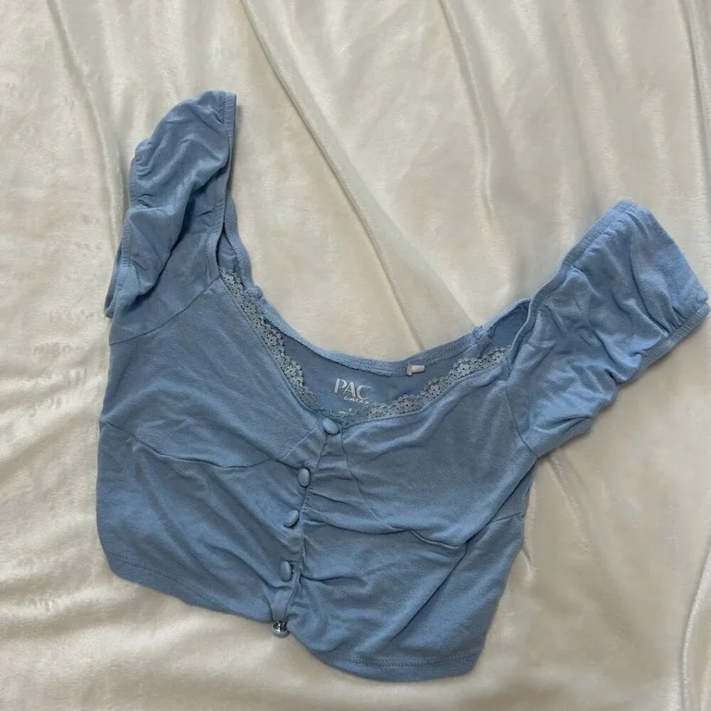 Light blue crop top - Picture 5 of 7